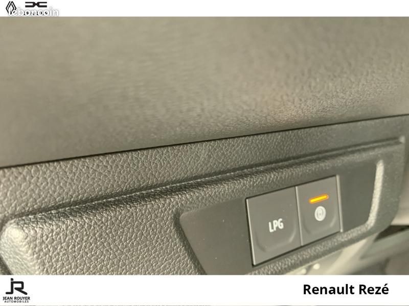 Dacia Sandero 1.0 TCe 90ch Stepway Extreme -24 (image 18)