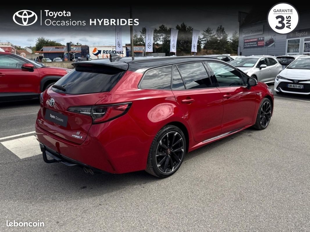 Toyota Corolla Touring Spt 184h GR Sport MY21 (image 18)