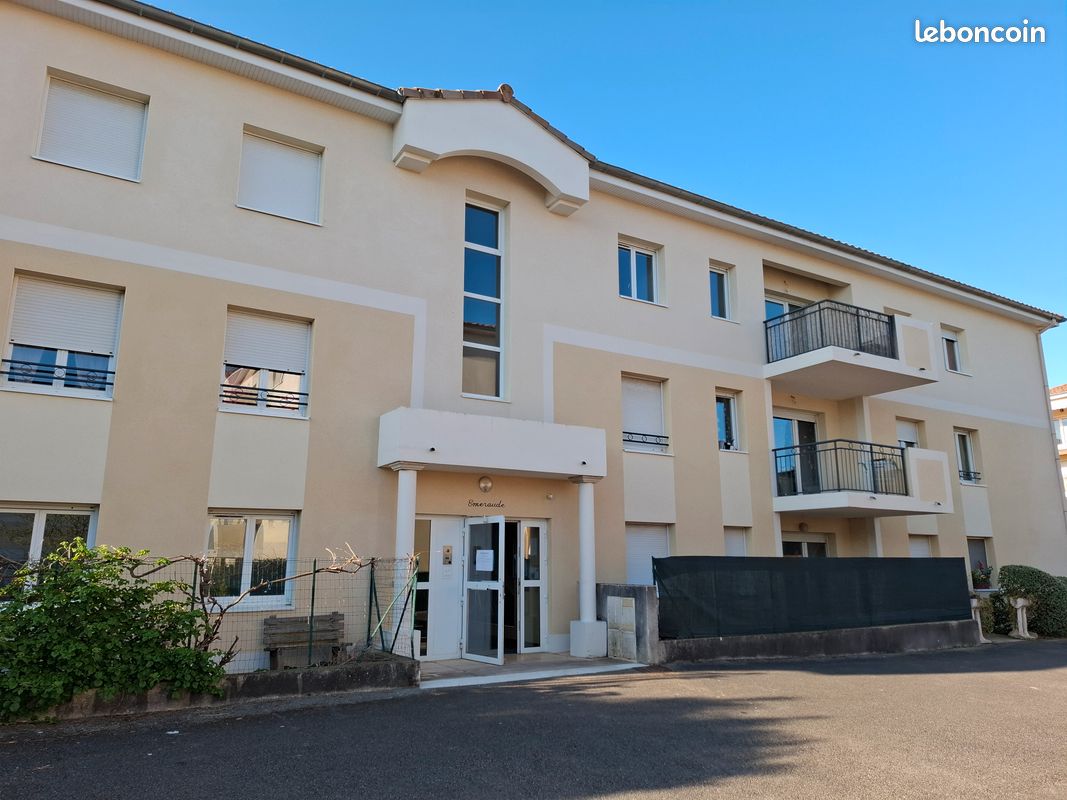Appartement 2 pièces 50 m² · à Romans-sur-Isère · 50 m² · 110 000 €