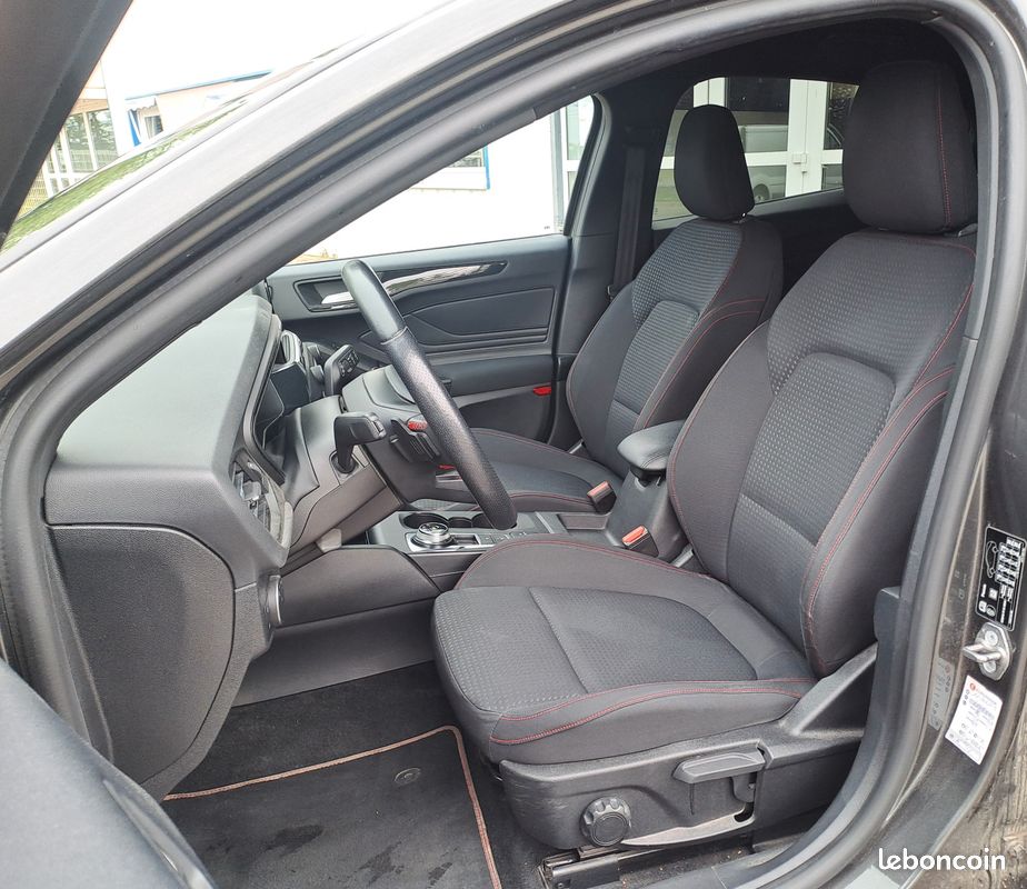Ford focus 1.5 tdci 120ch st line powershift bva8 (image 5)