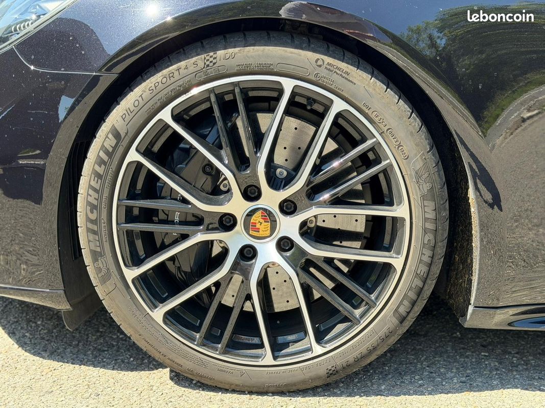 PORSCHE PANAMERA Turbo S V8 4.0 700 Hybrid Sport Turismo (image 30)