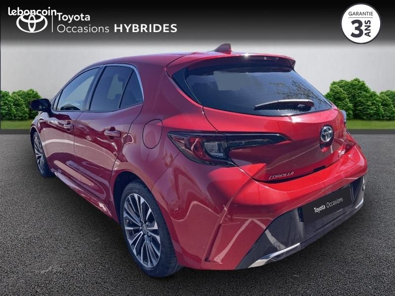 Toyota Corolla 1.8 140ch Design MY23 (image 2)