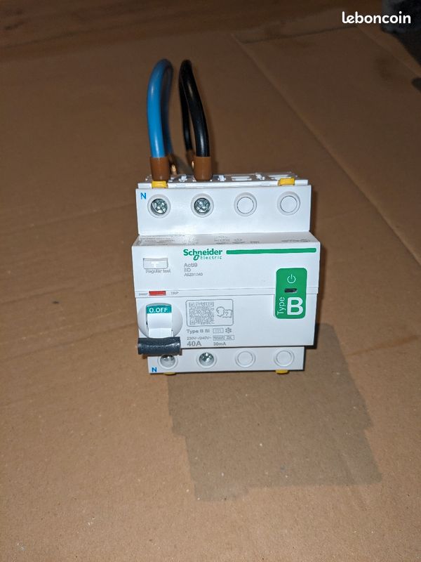 Disjoncteur Différentiel Schneider Acti9 IDD40T – 1P+N 20A Type A, 30mA, 4500A/6kA, Pour Tableau électrique