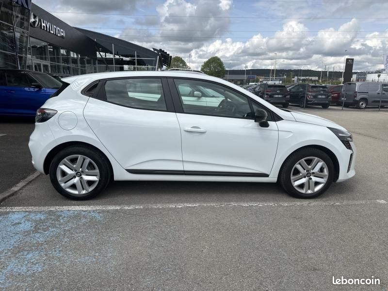 Renault Clio 1.5 dCi 100ch Evolution - 25 (image 4)