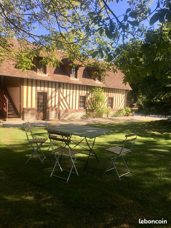 Appartement 1 pièce 22 m² · à Saint-Pierre-en-Auge · 22 m² · 450 €