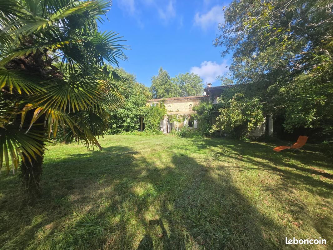 Maison 5 pièces 109 m² · à Lesparre-Médoc · 109 m² · 296 200 €