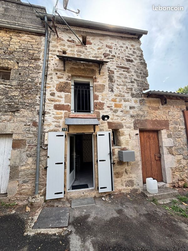 Maison 2 pièces 29 m² · à Bertholène · 29 m² · 350 €
