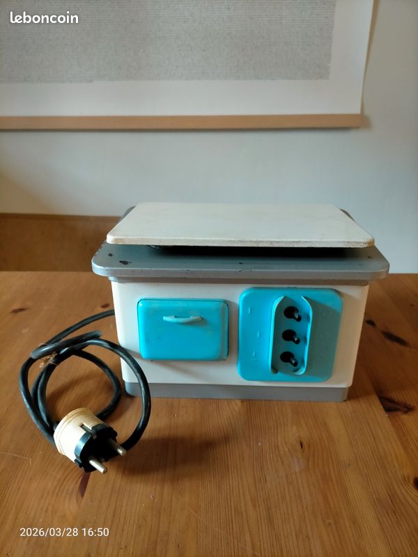 Cuisinière de poupée électrique Vintage (image 2)