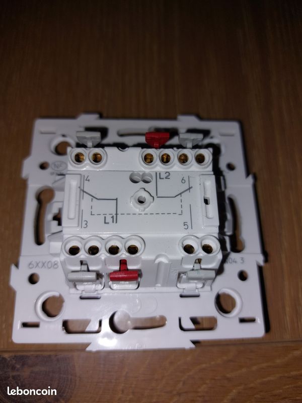 Arnould Espace Technium Interrupteur Va Et Vient
