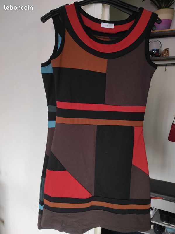 Vente de vêtements femmes (image 8)