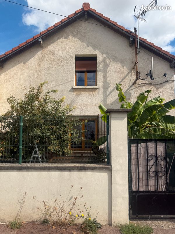 Maison 6 pièces 105 m² · à Garges-lès-Gonesse · 105 m² · 355 000 €