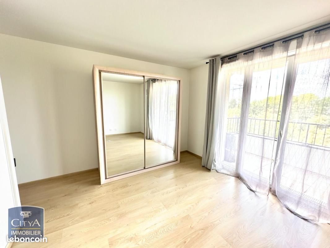 Studio 1 pièce 29 m² (image 5)