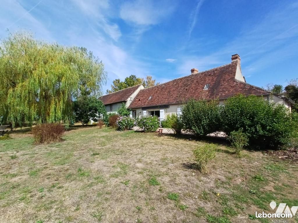 Maison 7 pièces 180 m² · à Avezé · 180 m² · 283 500 €