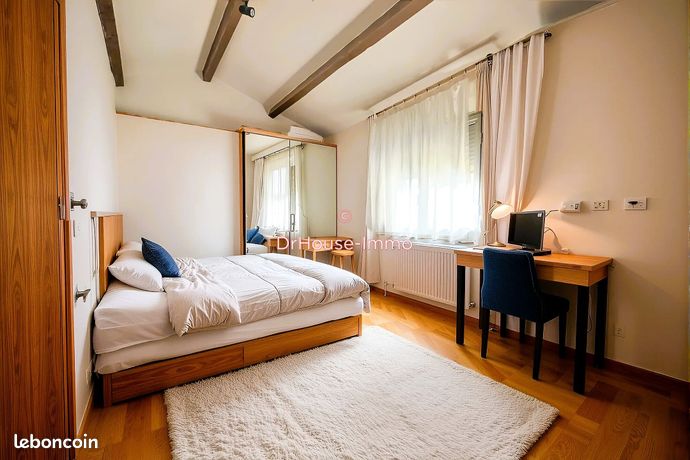 Propriété 9 pièces 286 m² — 19