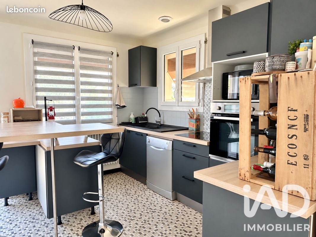 Maison 5 pièces 92 m² · à La Chaize-le-Vicomte · 92 m² · 196 000 €