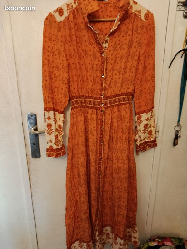 Robe (image 4)