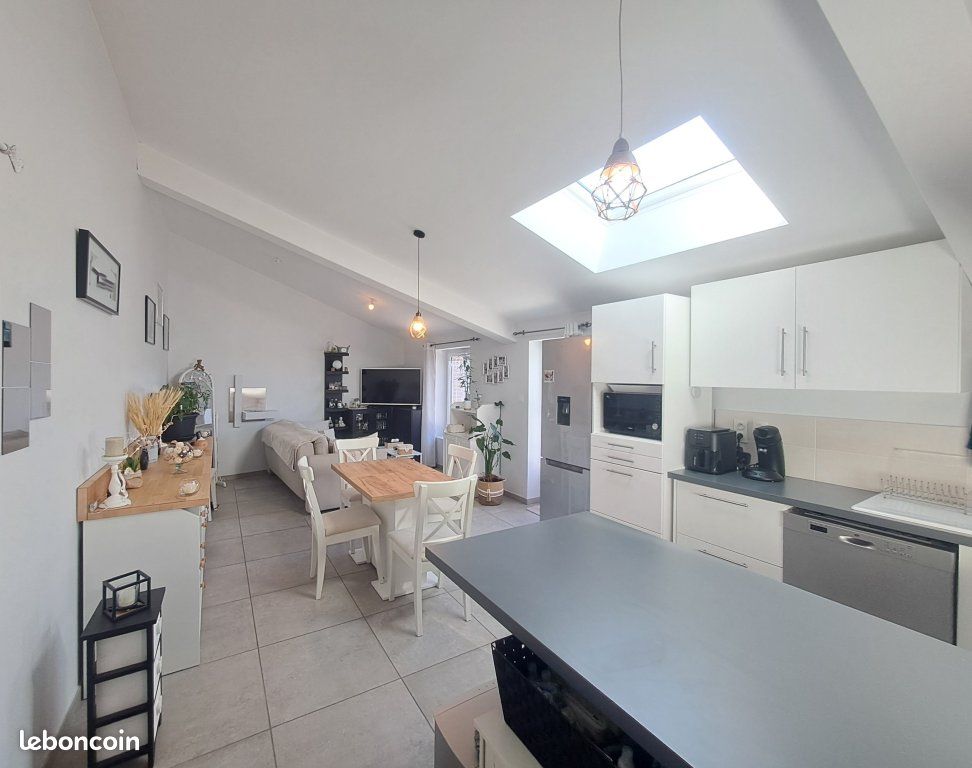 Appartement 2 pièces 47 m² · à Viricelles · 47 m² · 555 €/mois