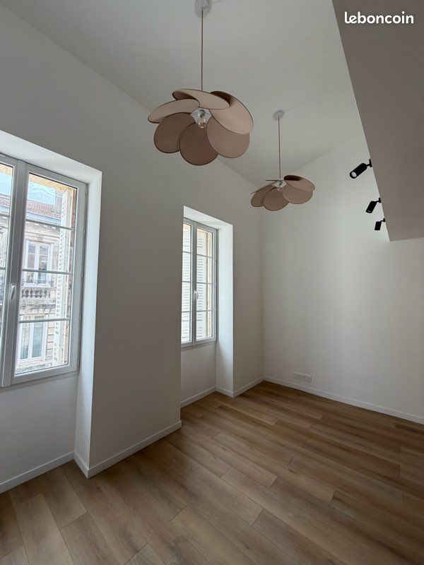 Appartement 5 pièces 100 m² · à Bordeaux · 100 m² · 2 150 €/mois