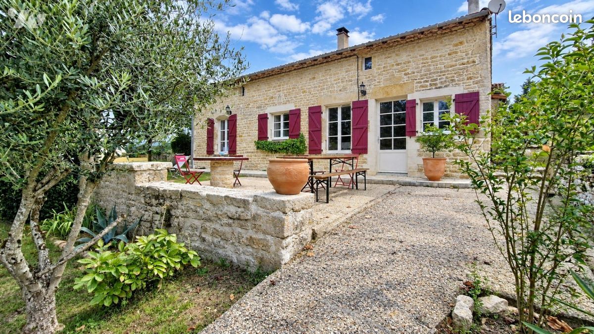 Maison 7 pièces 188 m² · à Lusseray · 188 m² · 250 900 €
