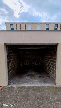 Garage RDC - Résidence au calme (avec lumière & électricité)