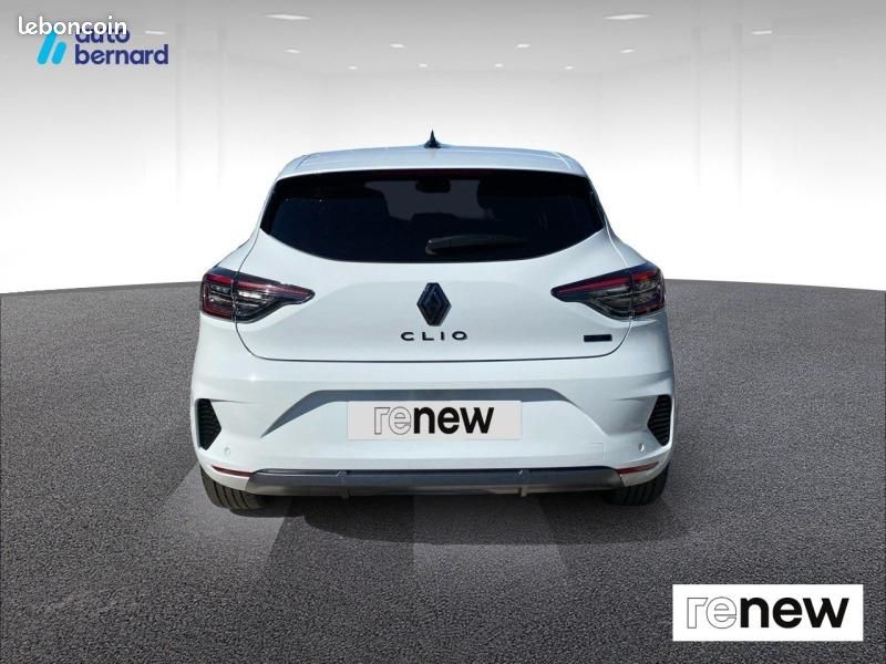 Renault Clio 1.6 E-Tech 145ch full hybrid esprit Alpine - 24 (image 5)