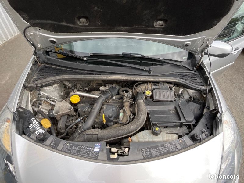 Renault CLIO III 1.5 DCI 70CH OVALIE ECO² 115G 5P (image 20)