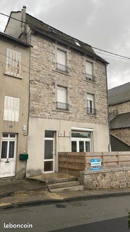 Maison 12 pièces 260 m²