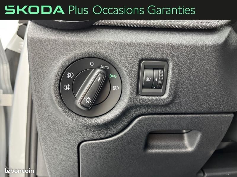 Skoda Fabia 1.0 TSI Evo2 95ch Selection (image 40)