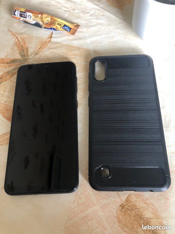 Samsung a10 (image 2)