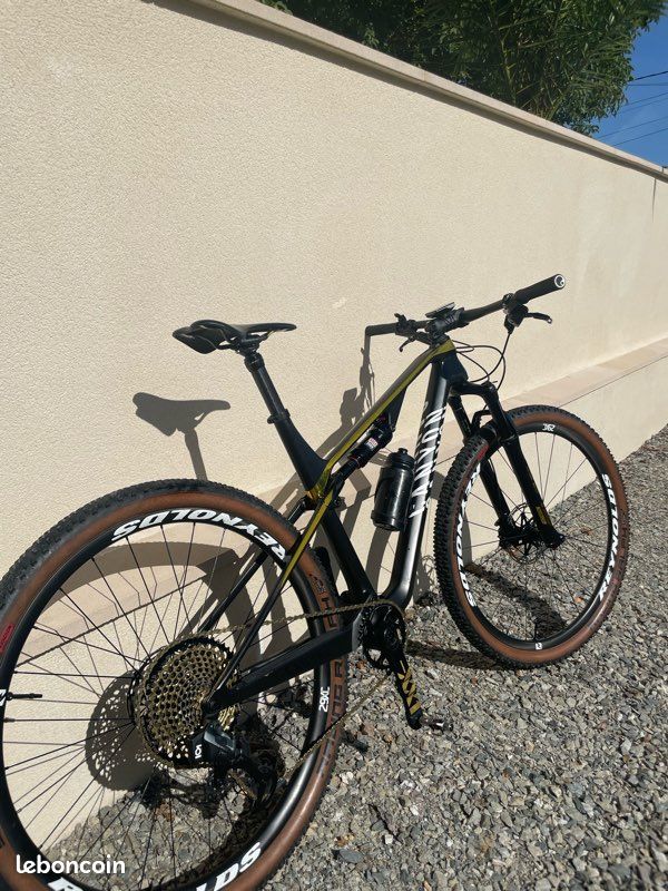 VTT canyon (image 1)