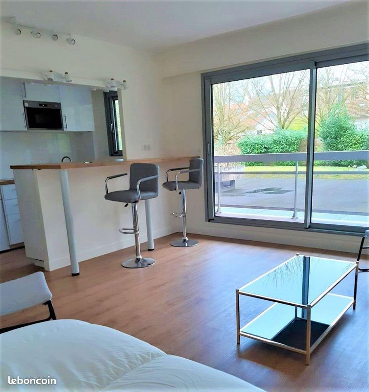 Maison 1 pièce 32 m² · à Maisons-Laffitte · 32 m² · 875 €/mois