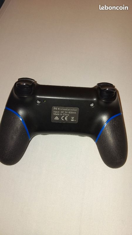 Manette de ps4 (image 2)