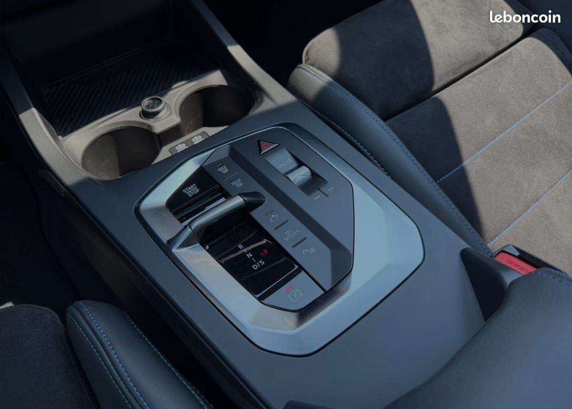 Bmw SERIE 1 (F70) 120A 170CH M SPORT DKG7 (image 15)