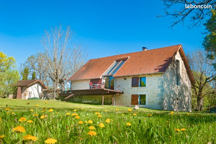 Magnifique grange renovée au calme, vallée du célé, proche figeac (lot)