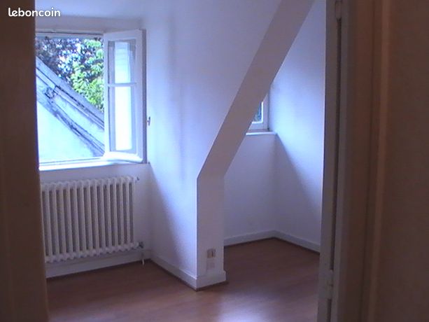 Appartement F1 MOULINS