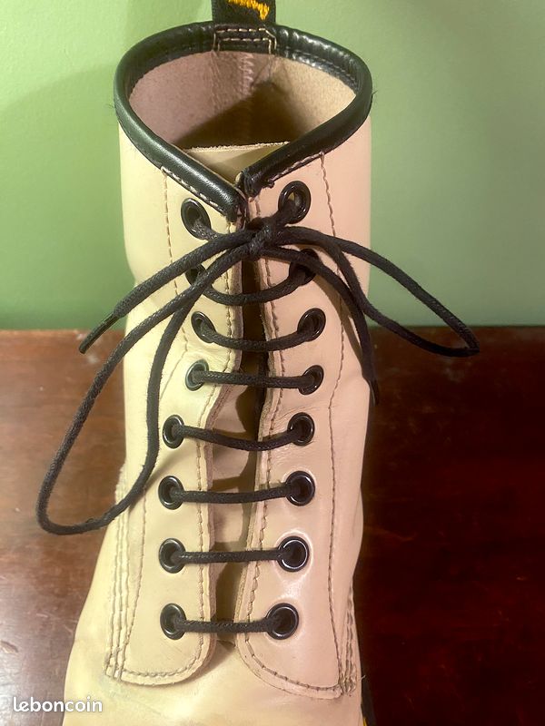 Dr. Martens 1460 crème – Pointure 44 – 8 trous (image 9)