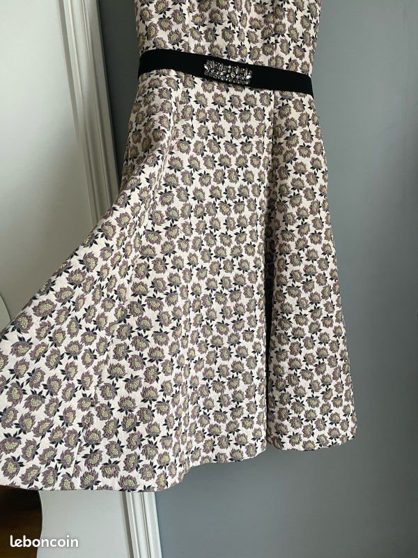 Robe femme en très bon état (image 6)