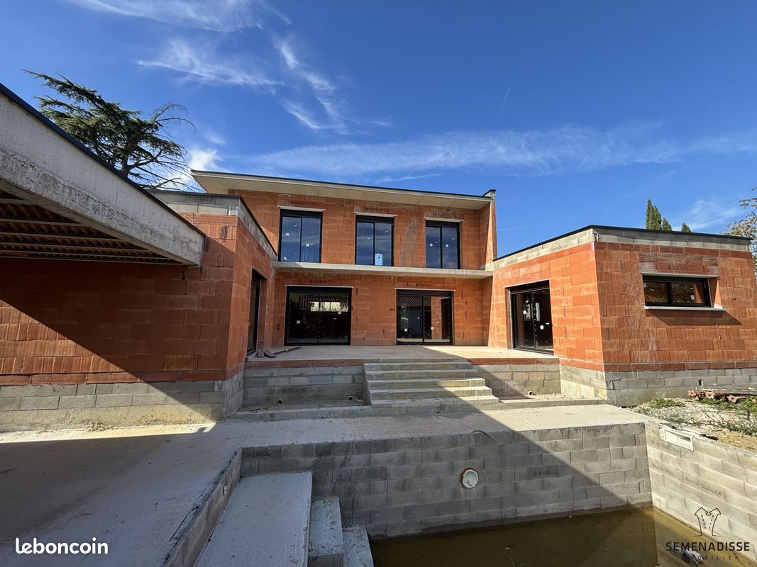 Villa 6 pièces 183 m² (image 2)