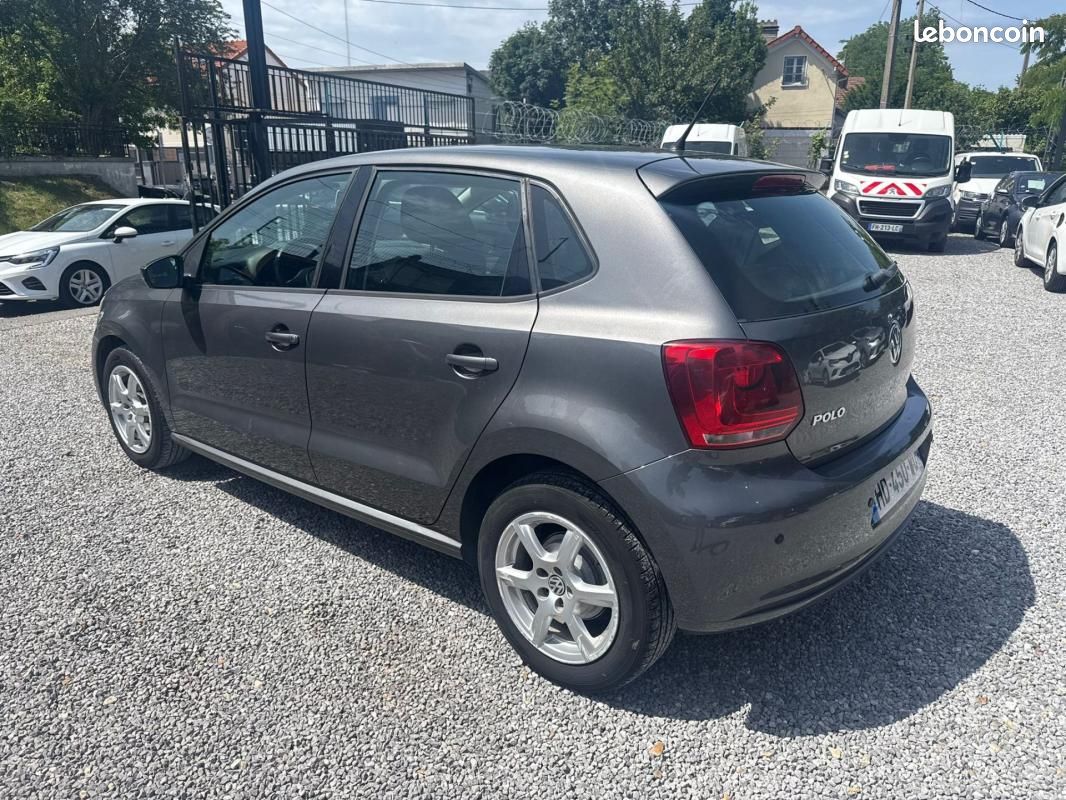 Volkswagen Polo 1.2 70 CH Trendline (image 11)