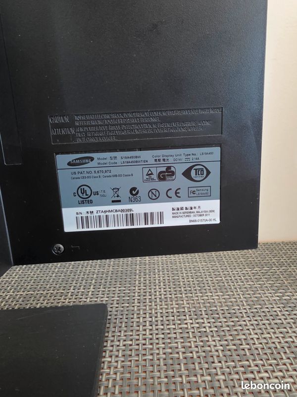 Écran Samsung 19" (image 3)