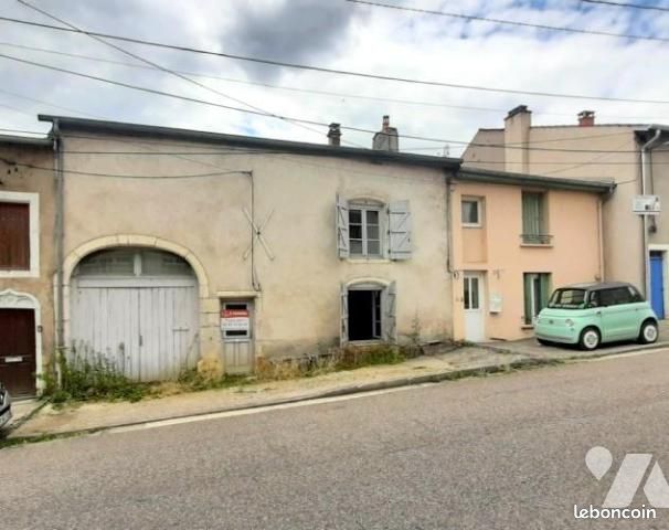 Maison 6 pièces 221 m² · à Maron · 221 m² · 160 000 €