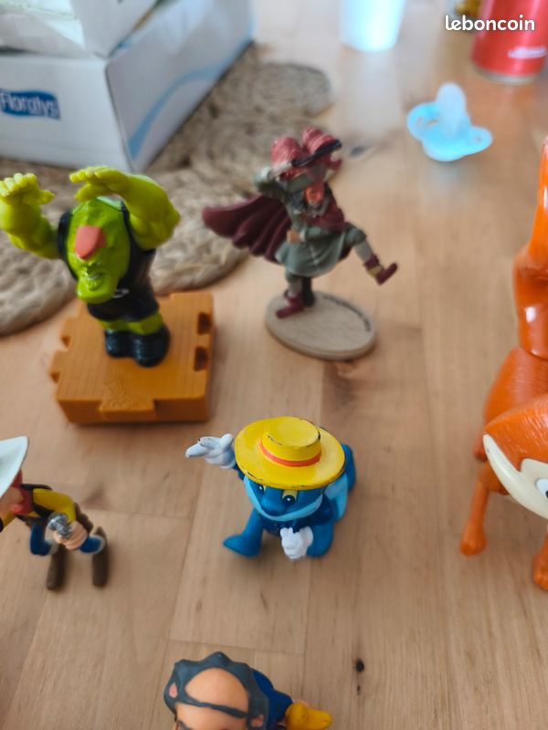 Lots figurines (image 8)