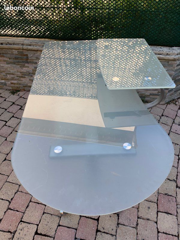 Bureau en verre dépoli (image 3)
