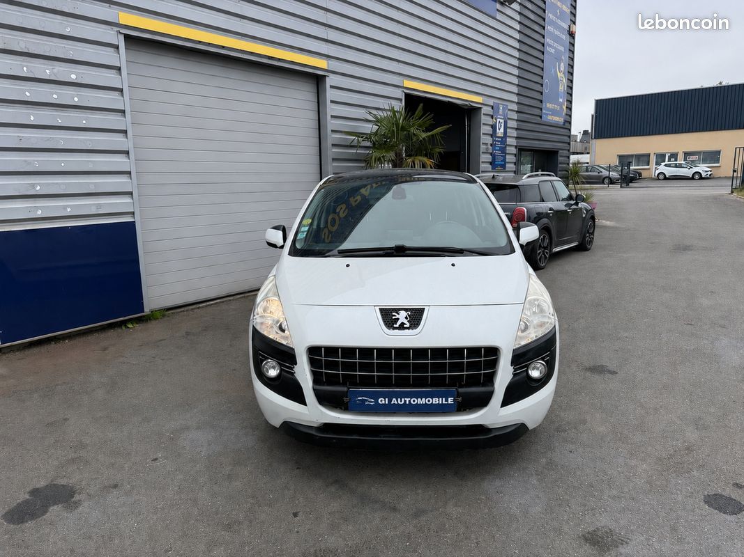 Peugeot 3008 1.6 e-HDI Active (image 2)