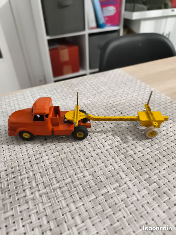 Dinky Toys France – Willeme Fardier 36A 897 – Orange/Jaune – Boîte D’origine Vintage