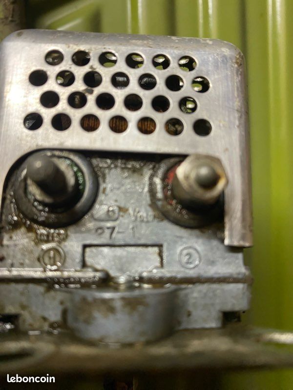 Moteur essuie glace 2CV (image 1)