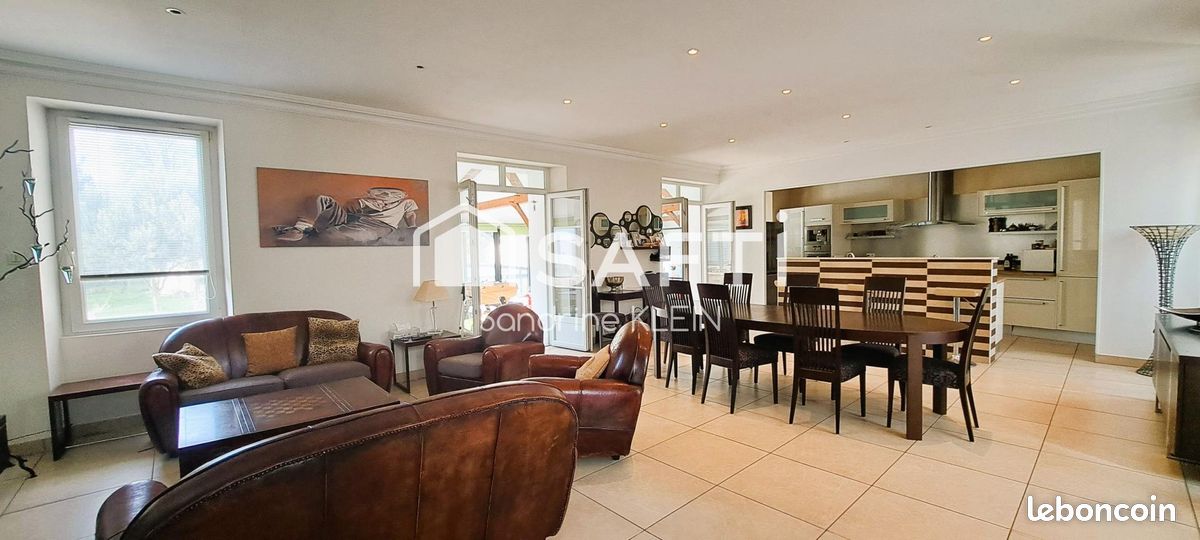 Maison 6 pièces 217 m² · à Montargis · 217 m² · 470 000 €
