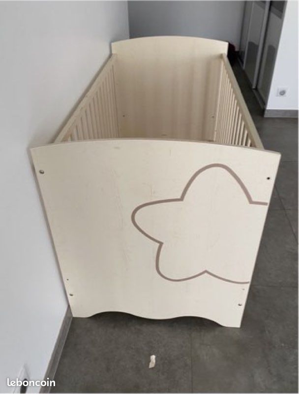 Lit bébé 70*140 et commode langer (image 1)