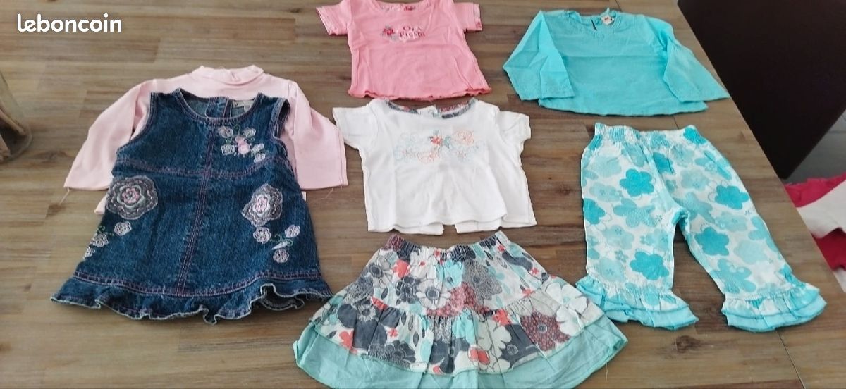 Lot vêtements fille 12 mois (image 1)