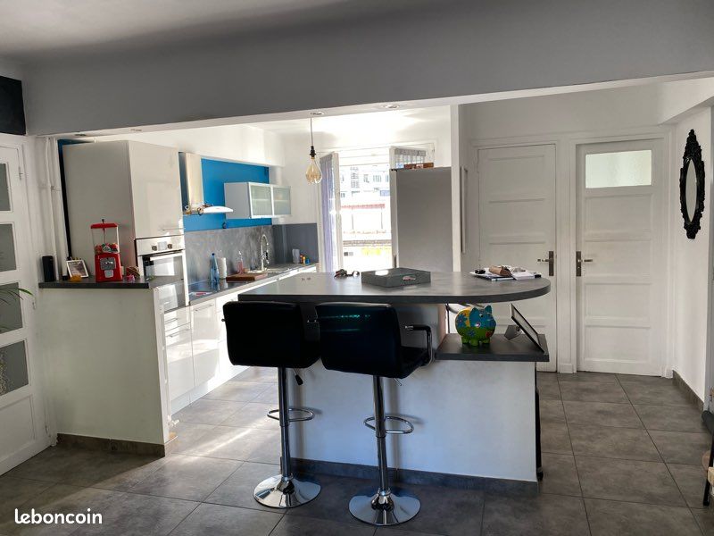 Appartement 3 pièces 65 m² · à Saint-Étienne · 65 m² · 85 000 €